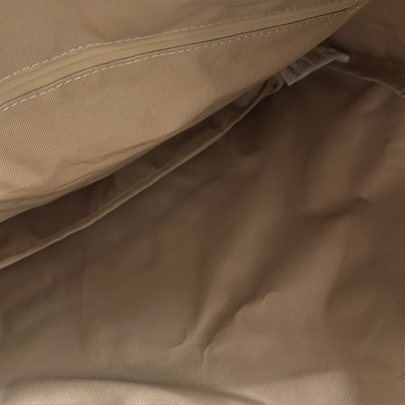 Rains tote bag in the color sand. - Picture 4 of 5